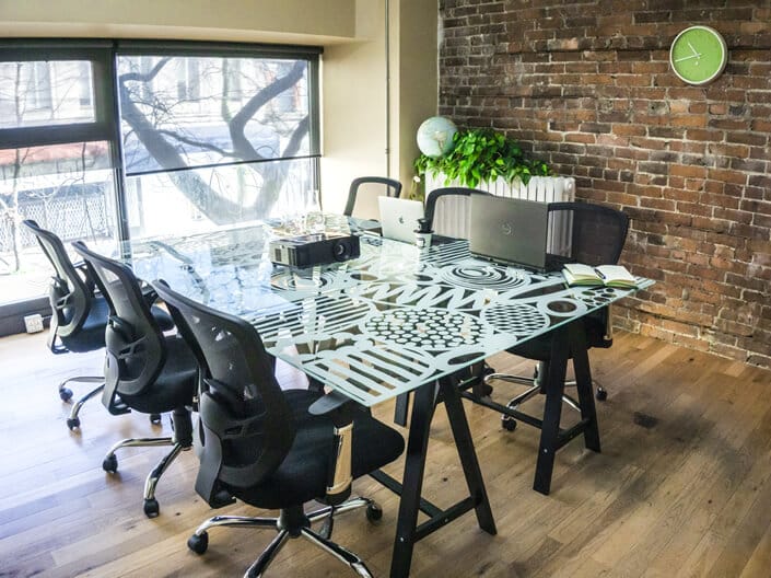 Meeting Room Rental Vancouver Downtown Private Conference Room   Meeting Room Rental Vancouver Small Table 705 